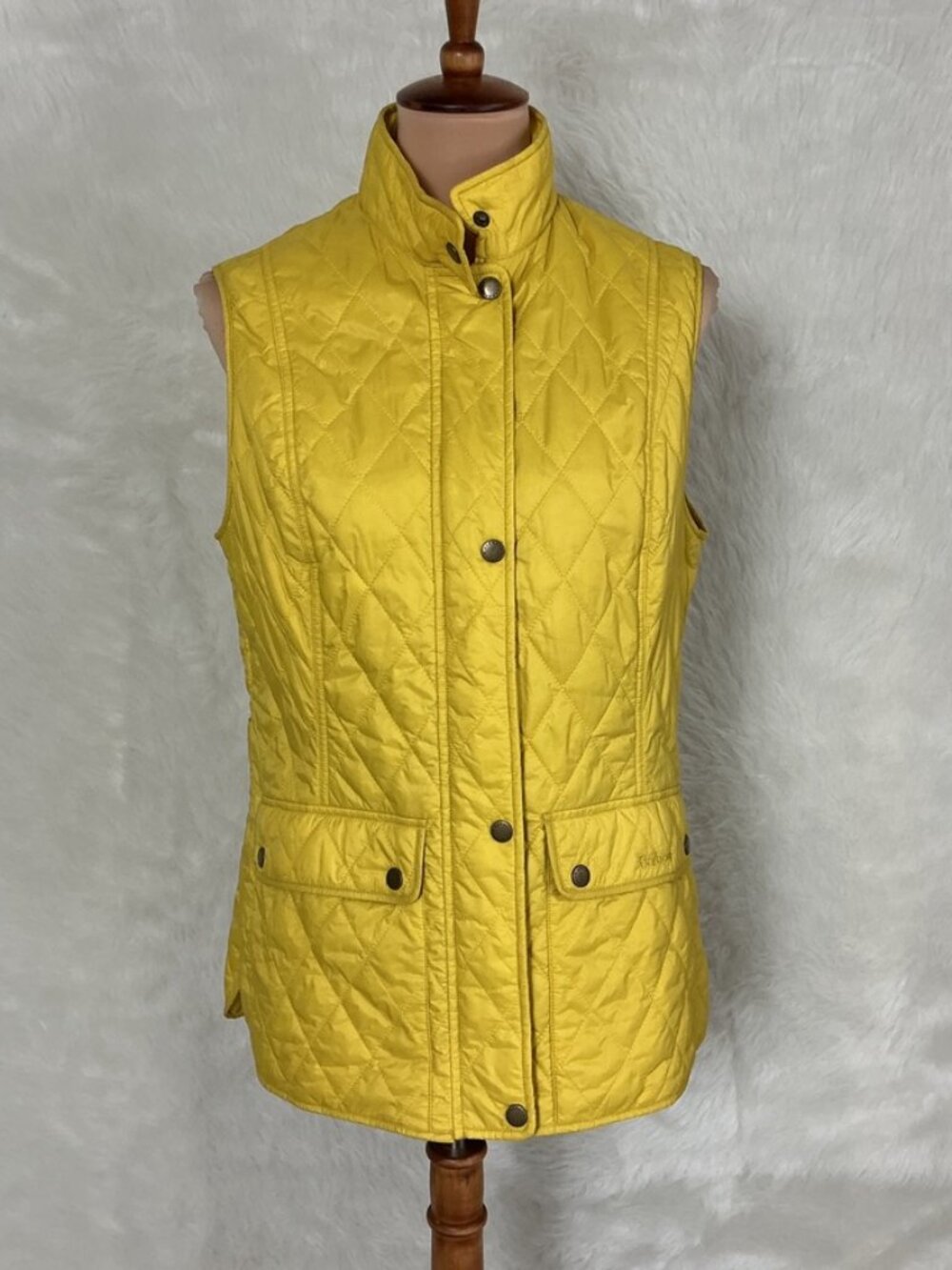 Barbour Yellow Quilted Insulated Otterburn Gilet Vest Classic Preppy US 10